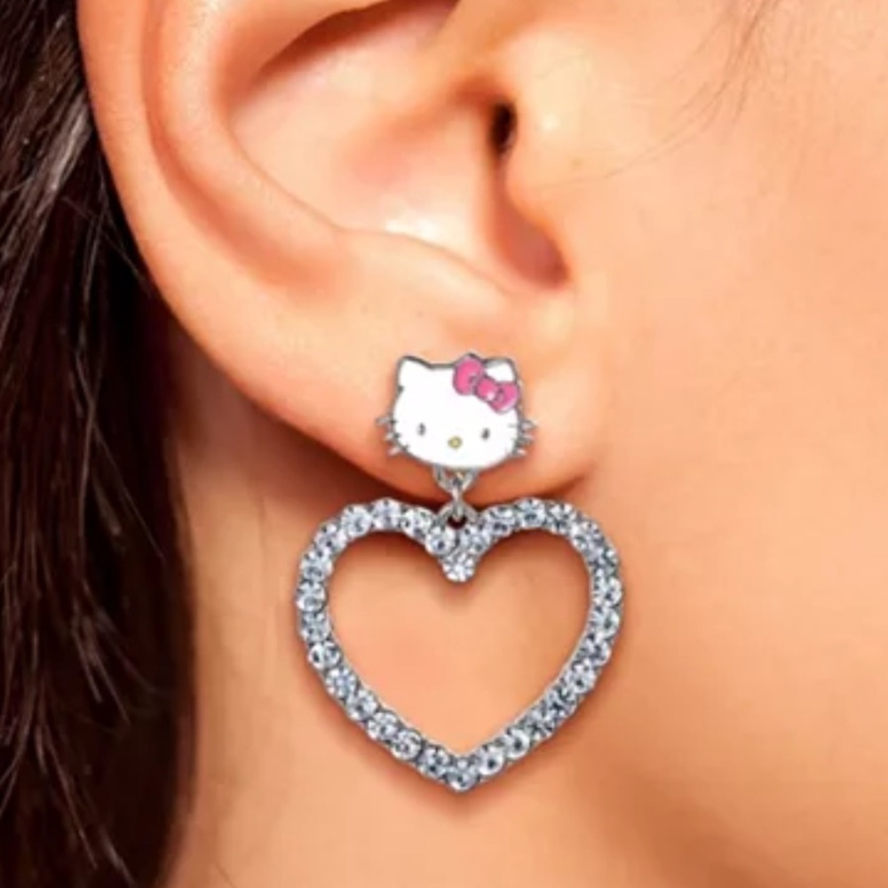 🆕 Hello Kitty Heart Dangle Drop Earrings Rhinestone